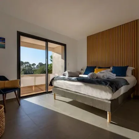 Готель Calarossa Bay Порто-Веккіо