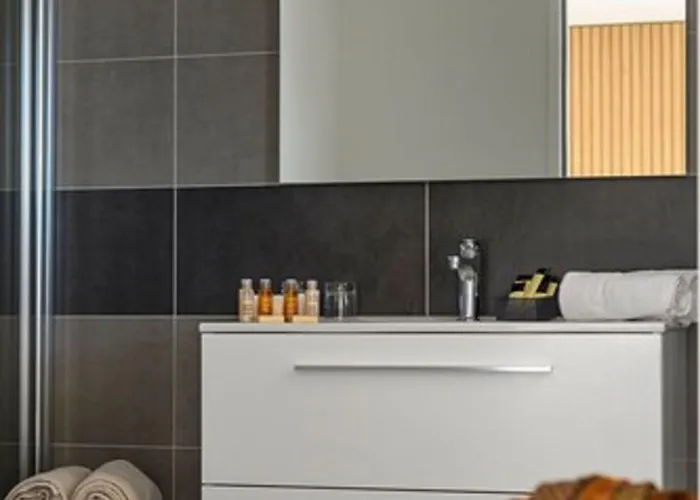 Calarossa Bay 维琪奥港